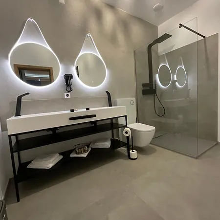 Residenz Luxury - Outletcity - Parken - Klima - 24h Check-in Metzingen