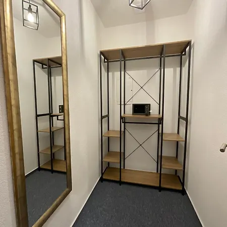 Residenz Luxury - Outletcity - Parken - Klima - 24h Check-in Szálloda Metzingen