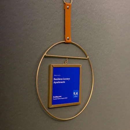 Residenz Luxury - Outletcity - Parken - Klima - 24h Check-in