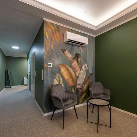 Residenz Luxury - Outletcity - Parken - Klima - 24h Check-in