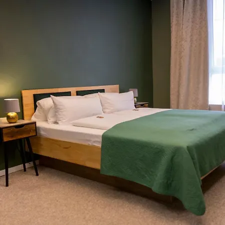 Residenz Luxury - Outletcity - Parken - Klima - 24h Check-in Metzingen