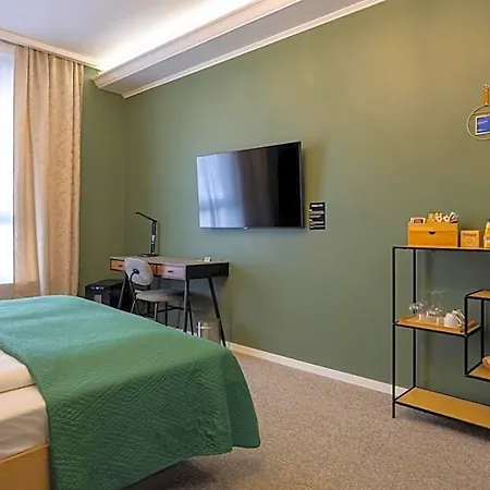 Residenz Luxury - Outletcity - Parken - Klima - 24h Check-in 3*